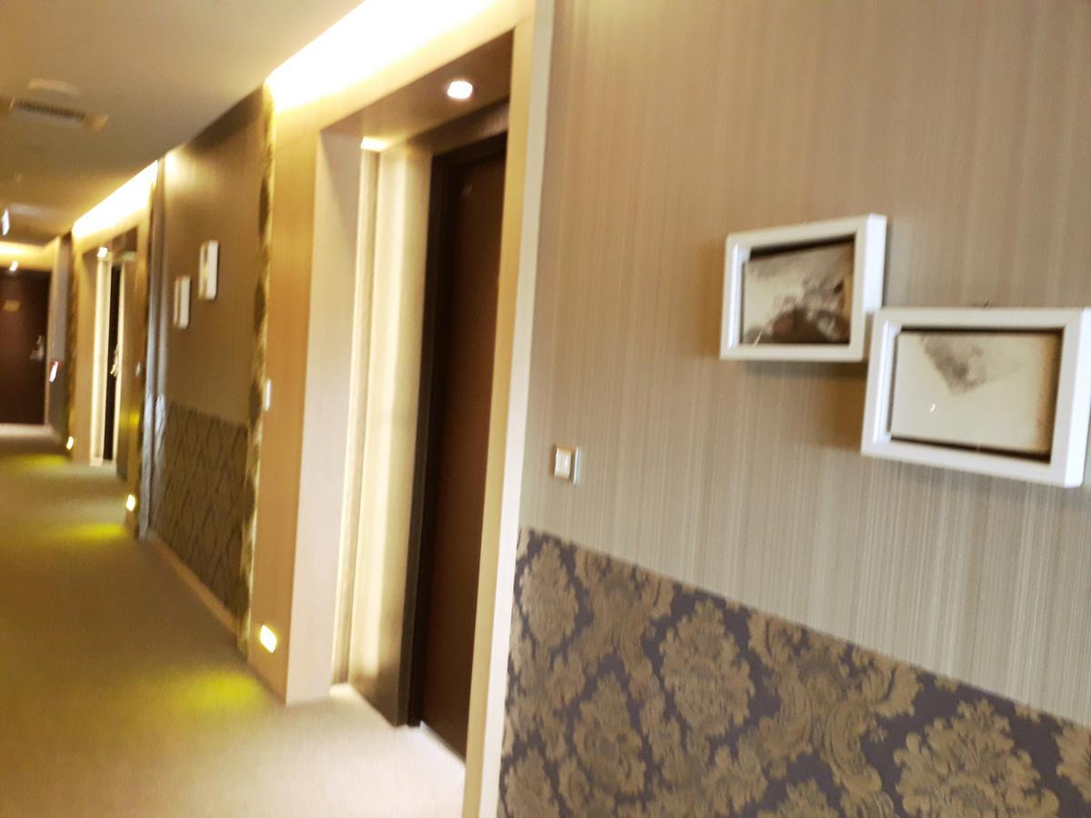 Yunlin Commerce Ryokan Tuku ภายนอก รูปภาพ