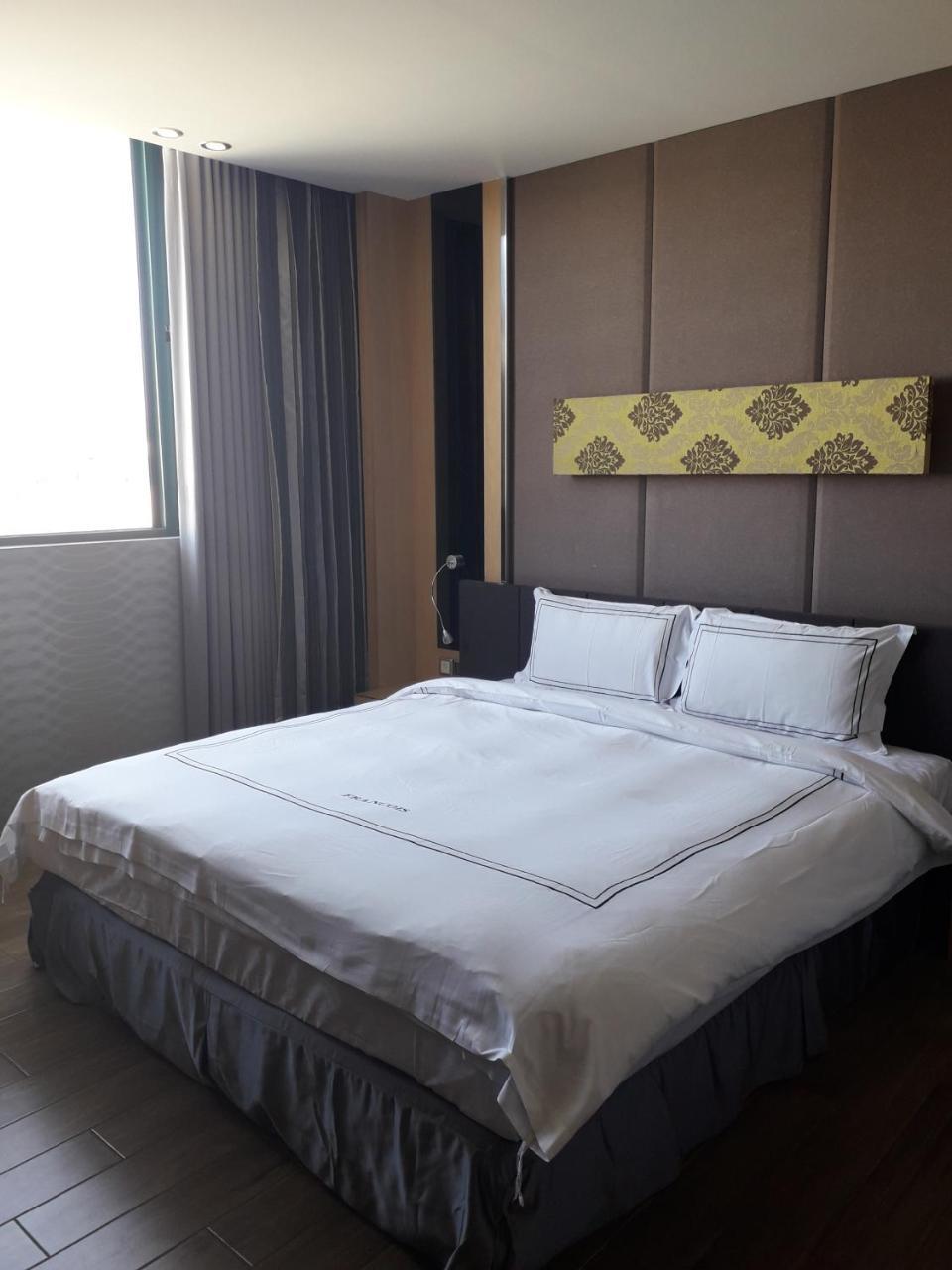 Yunlin Commerce Ryokan Tuku ภายนอก รูปภาพ